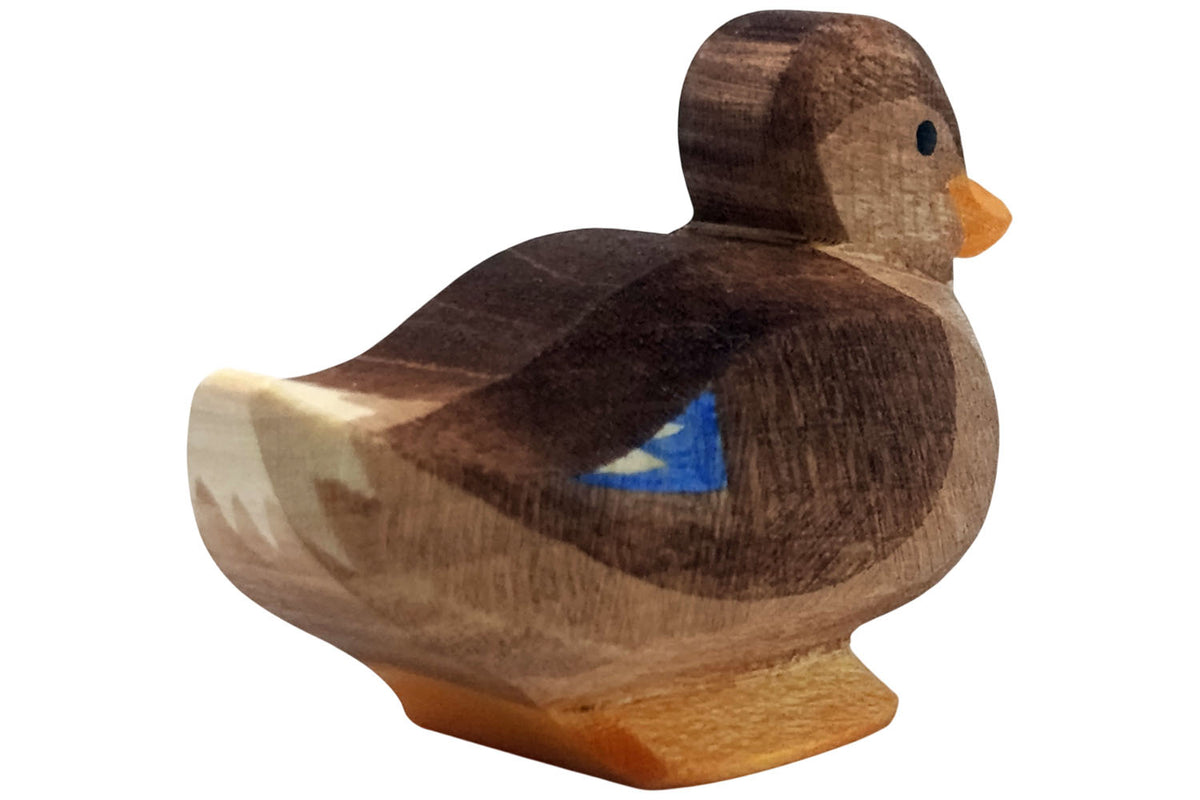Ostheimer Ente sitzend