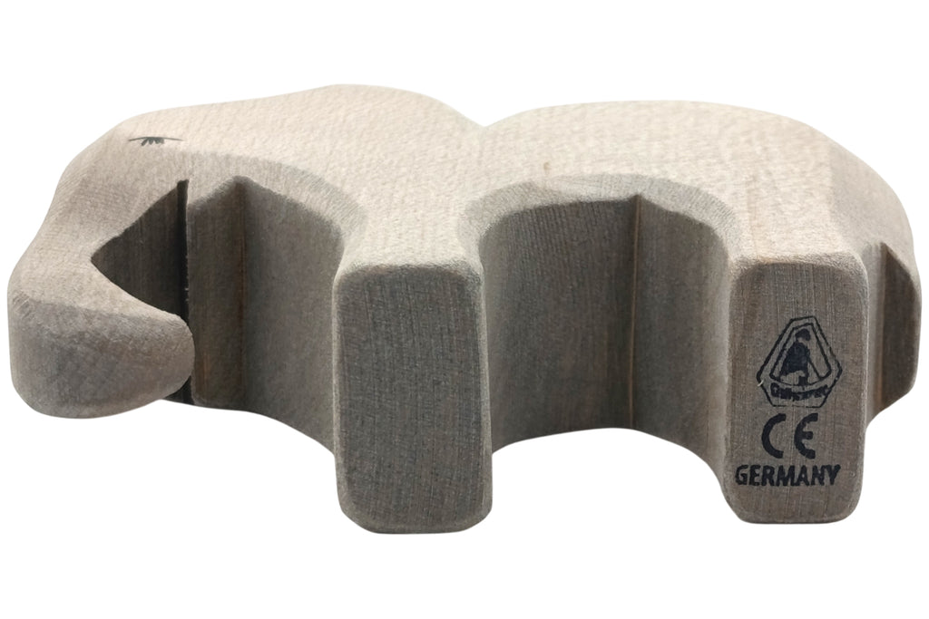 Ostheimer Elefant klein fressend