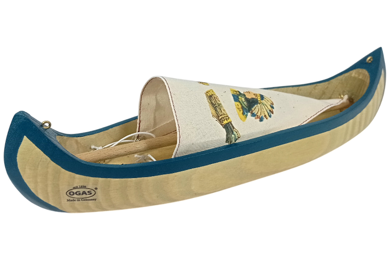 Ogas Indianerboot mit Segel hell