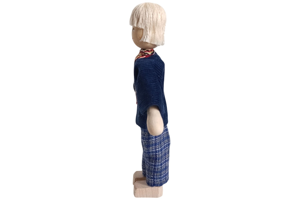Anne Krebs Miniatur Puppe Opa, Strickjacke blau, Hose kariert, Haare weiss