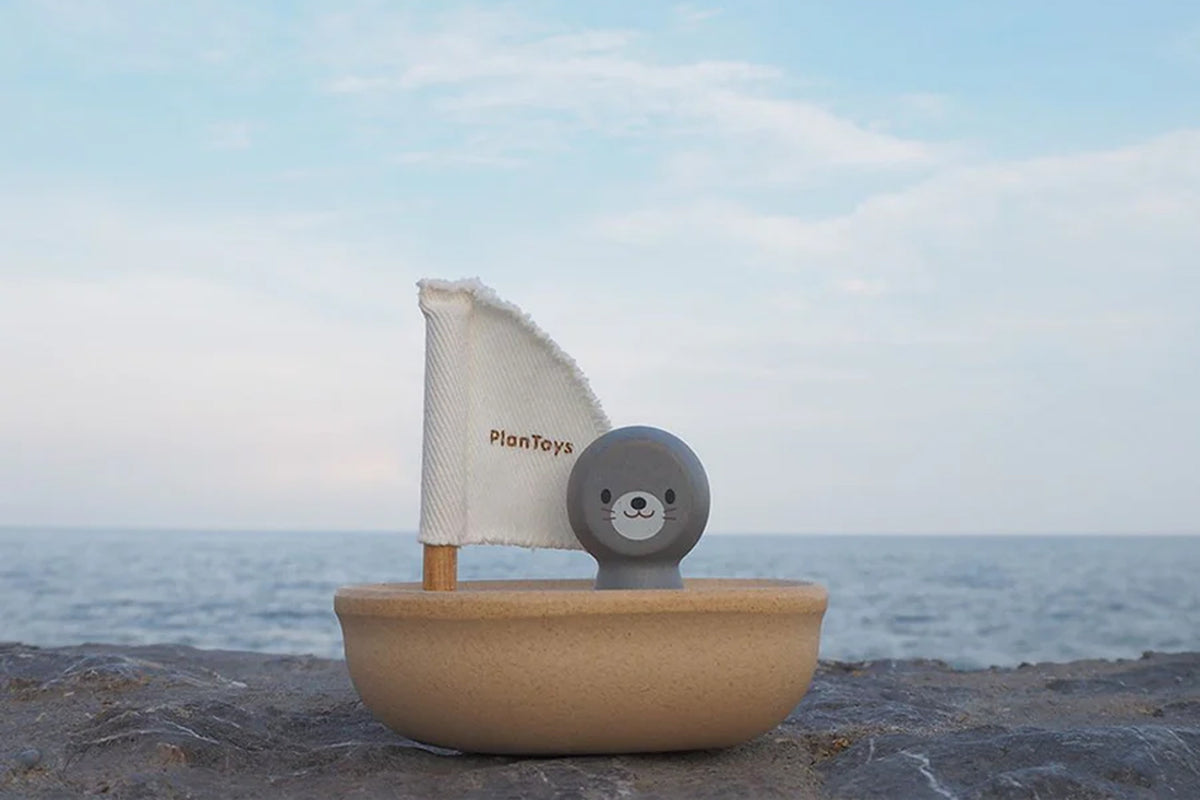 PlanToys Segelboot Robbe