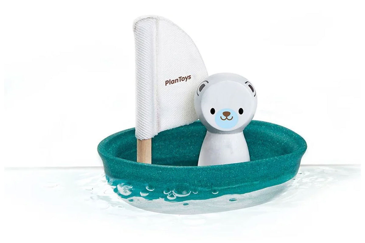 PlanToys Segelboot Eisbär