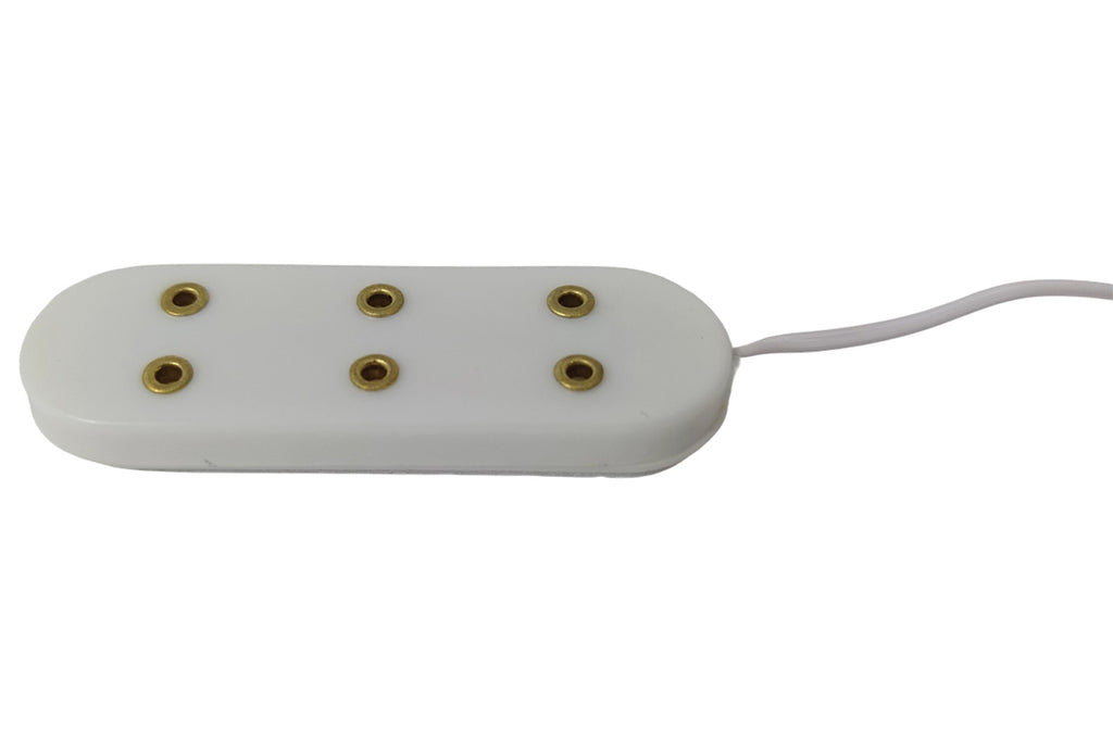 Dolls House Miniatur Verteilerdose 3 Steckplätze mit Stecker 12V