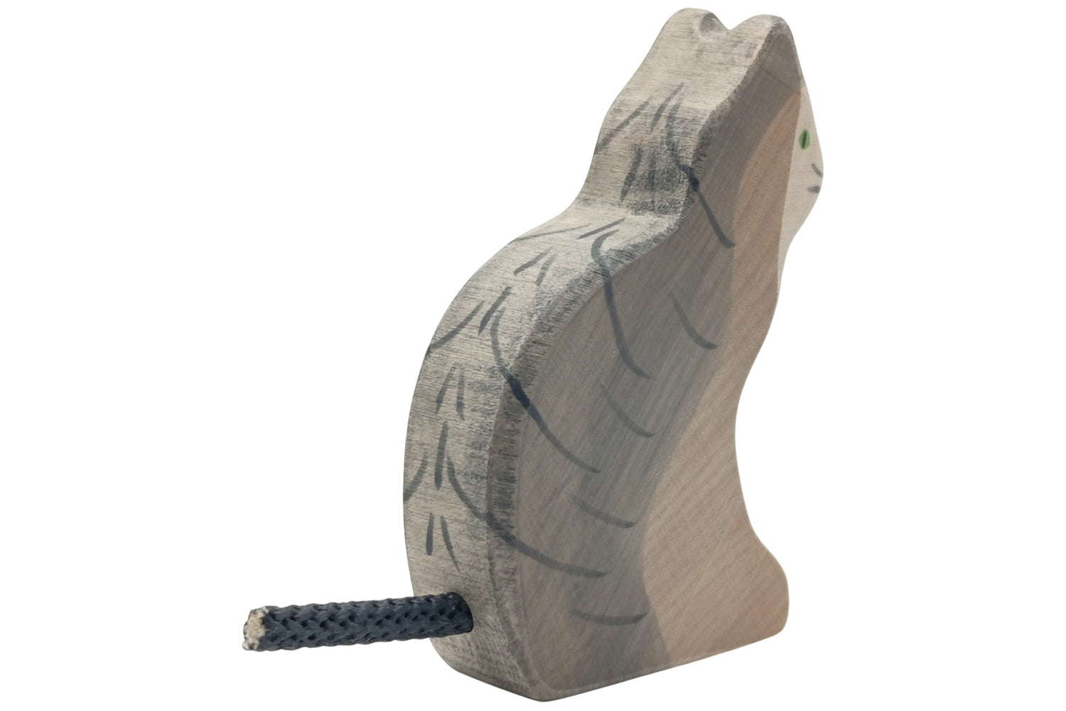 Holztiger Katze sitzend grau