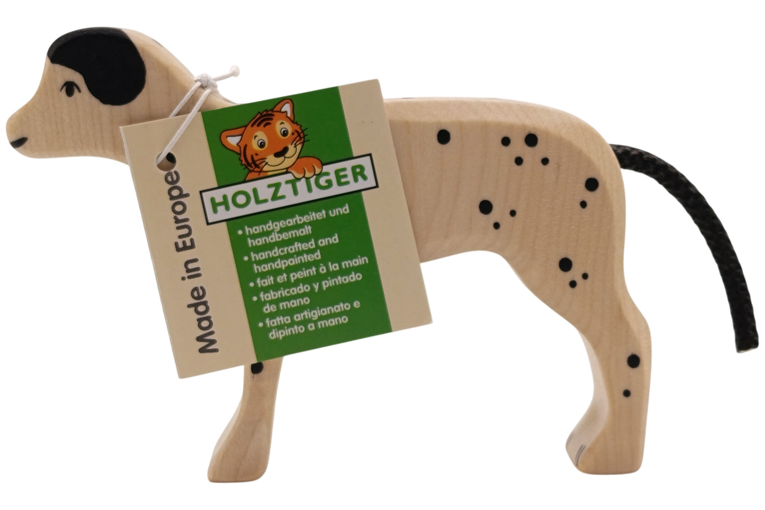 Holztiger Dalmatiner stehend