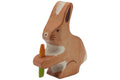Holztiger Hase mit Karotte