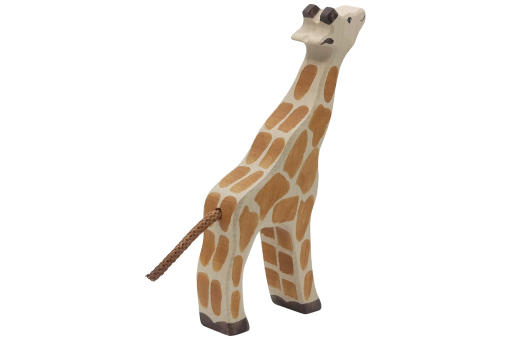 Holztiger Giraffe klein fressend
