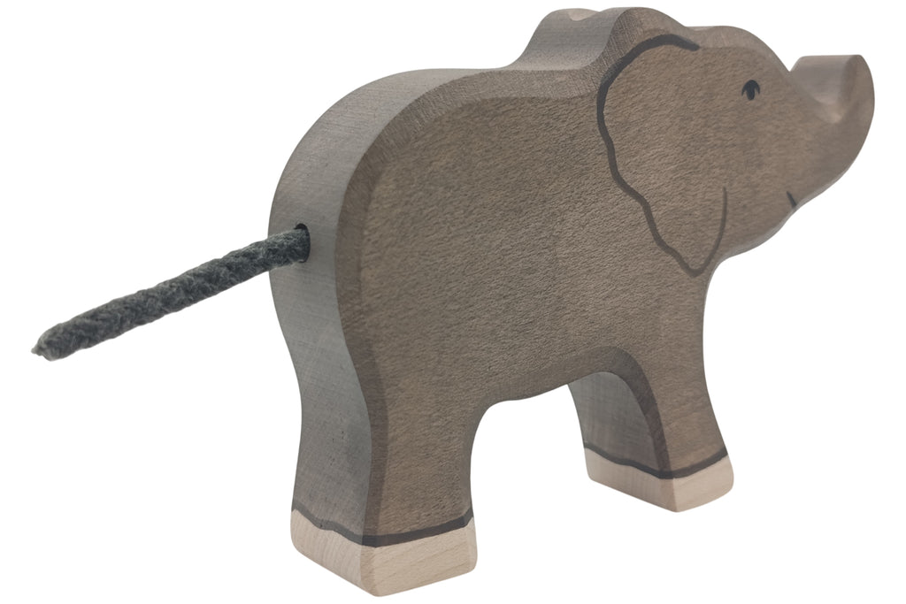 Holztiger Elefant klein Rüssel nach vorn