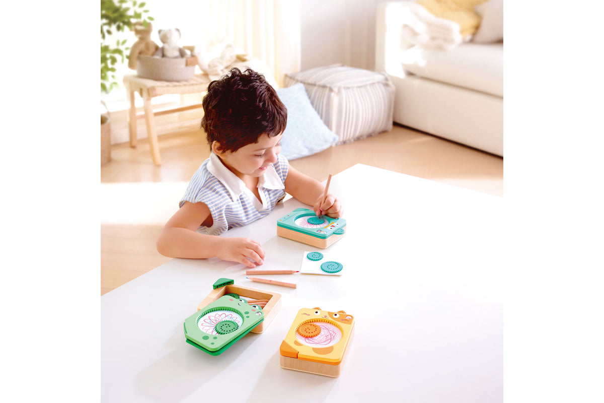 Hape Zahnrad Zeichenset blau