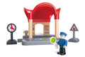 Hape Bahnhof mit Durchsagefunktion